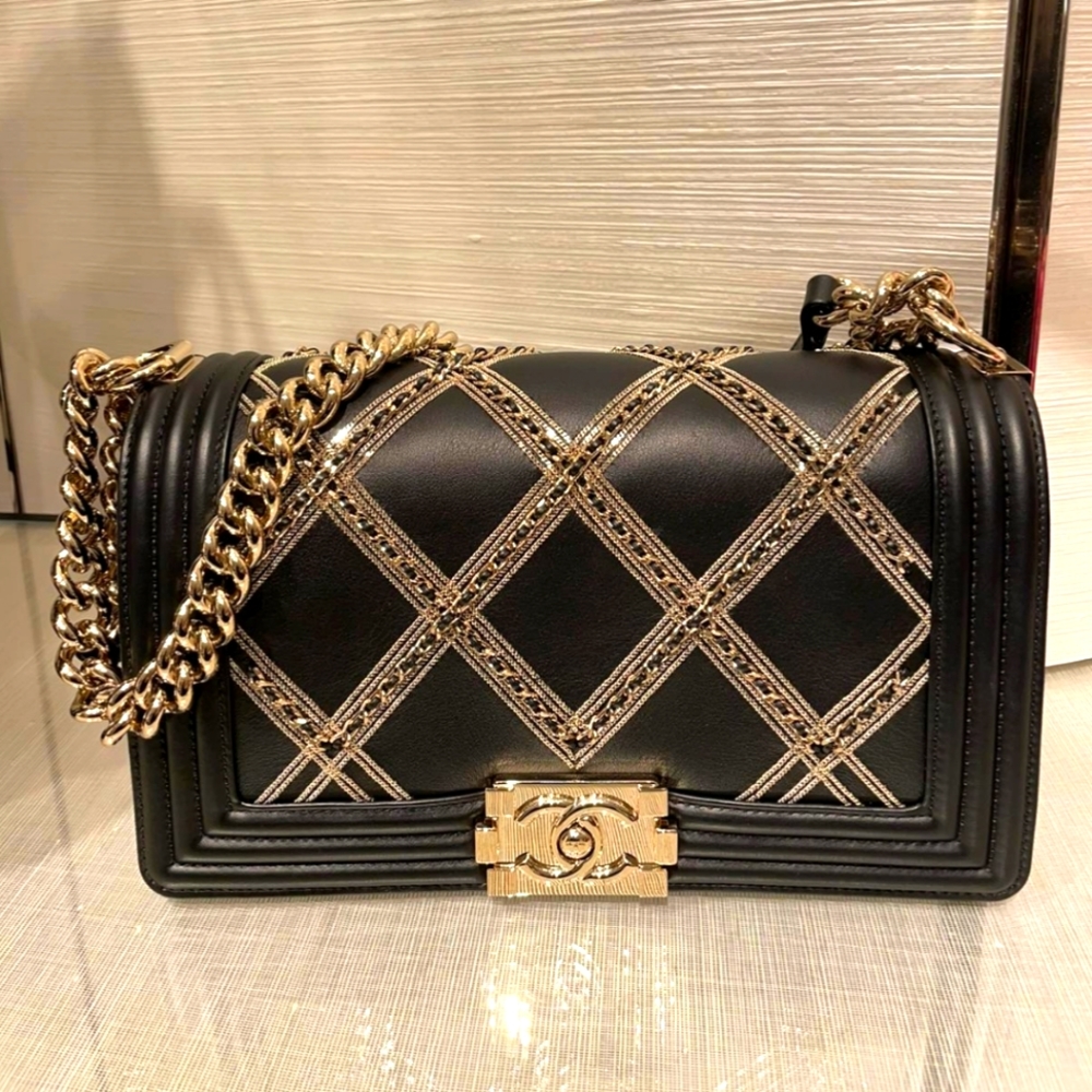 Chanel Boy Bag - Brand New w.tag